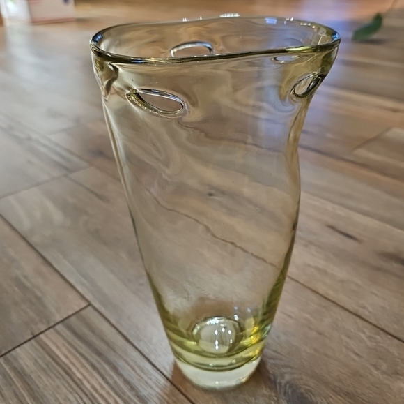 MCM Abstract 10.5" Art Glass Vase SAGE GREEN Wavy Dimpled Pinched Cutouts Pontil - Picture 3 of 7